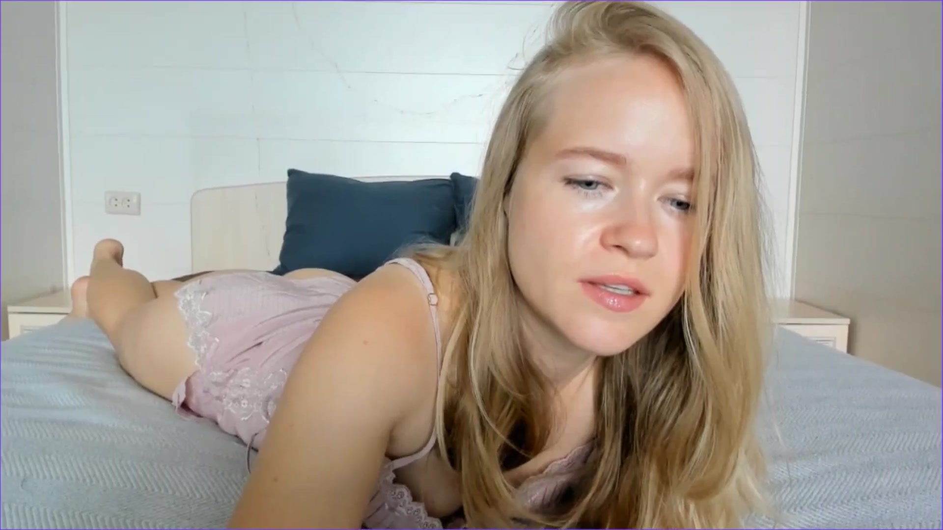Gallery image thumbnail from Angel_Kristy's myfreecams stream on, 07/08/2025, 05:03 image 2 of 20