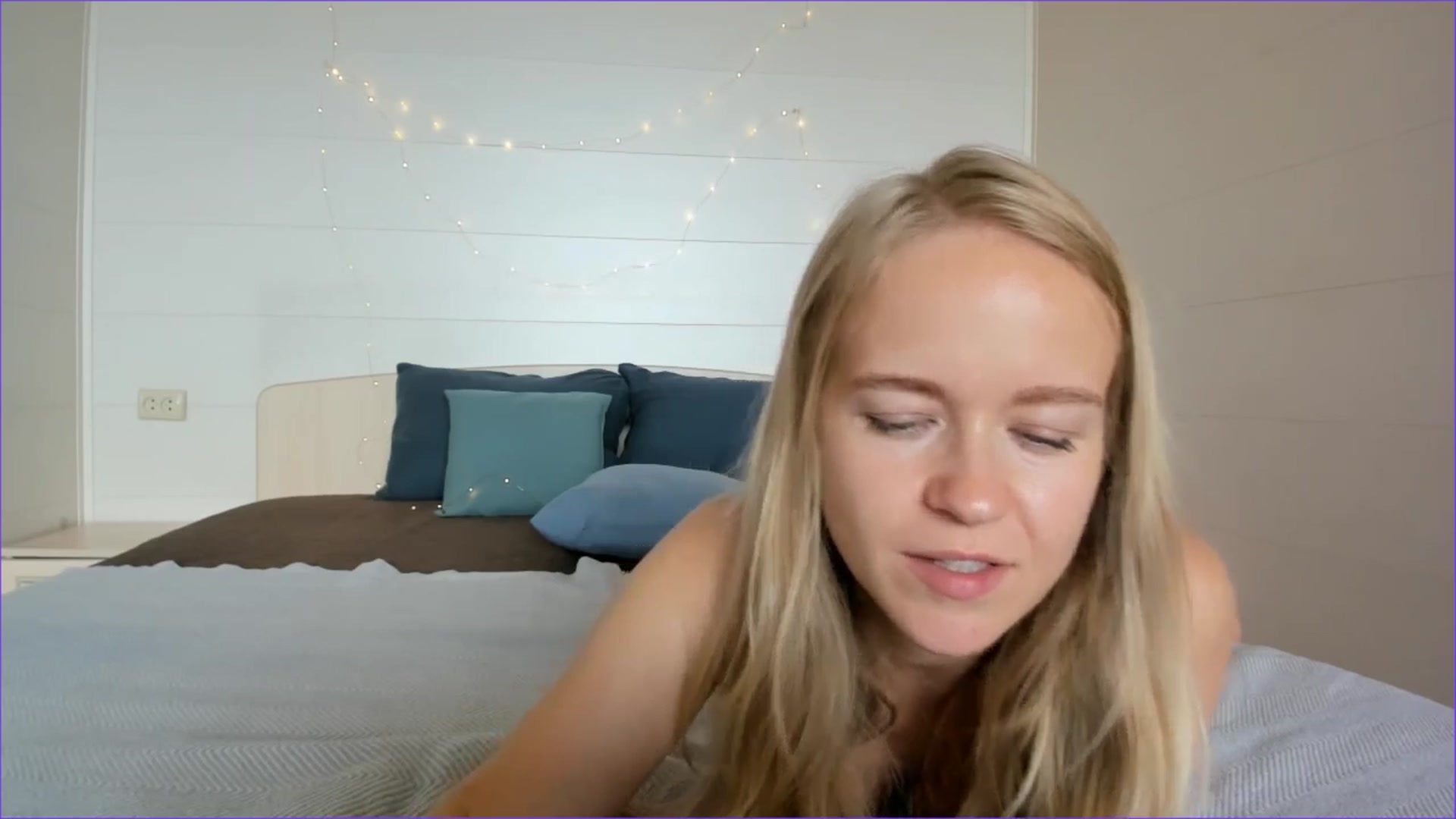 Gallery image thumbnail from Angel_Kristy's myfreecams stream on, 07/12/2025, 07:33 image 13 of 20
