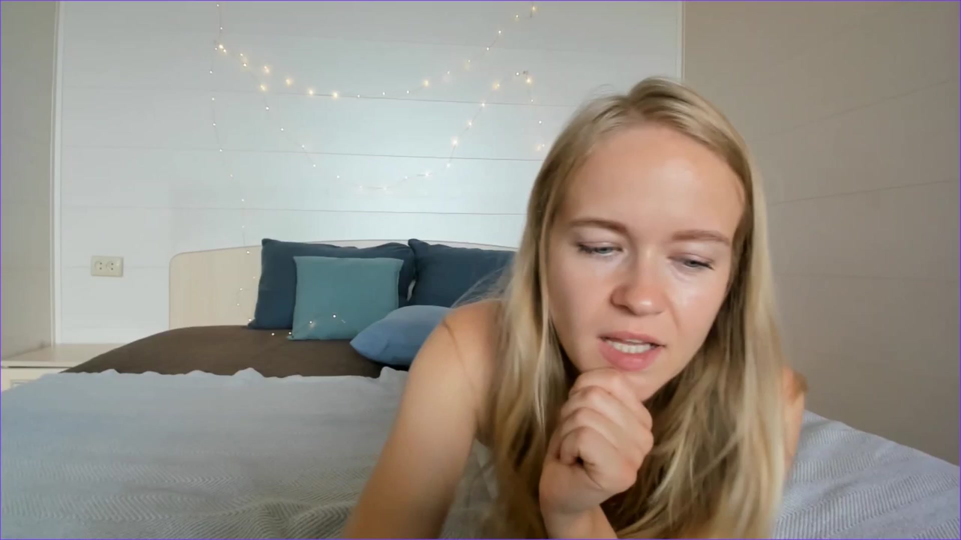 Gallery image thumbnail from Angel_Kristy's myfreecams stream on, 07/12/2025, 07:33 image 1 of 20