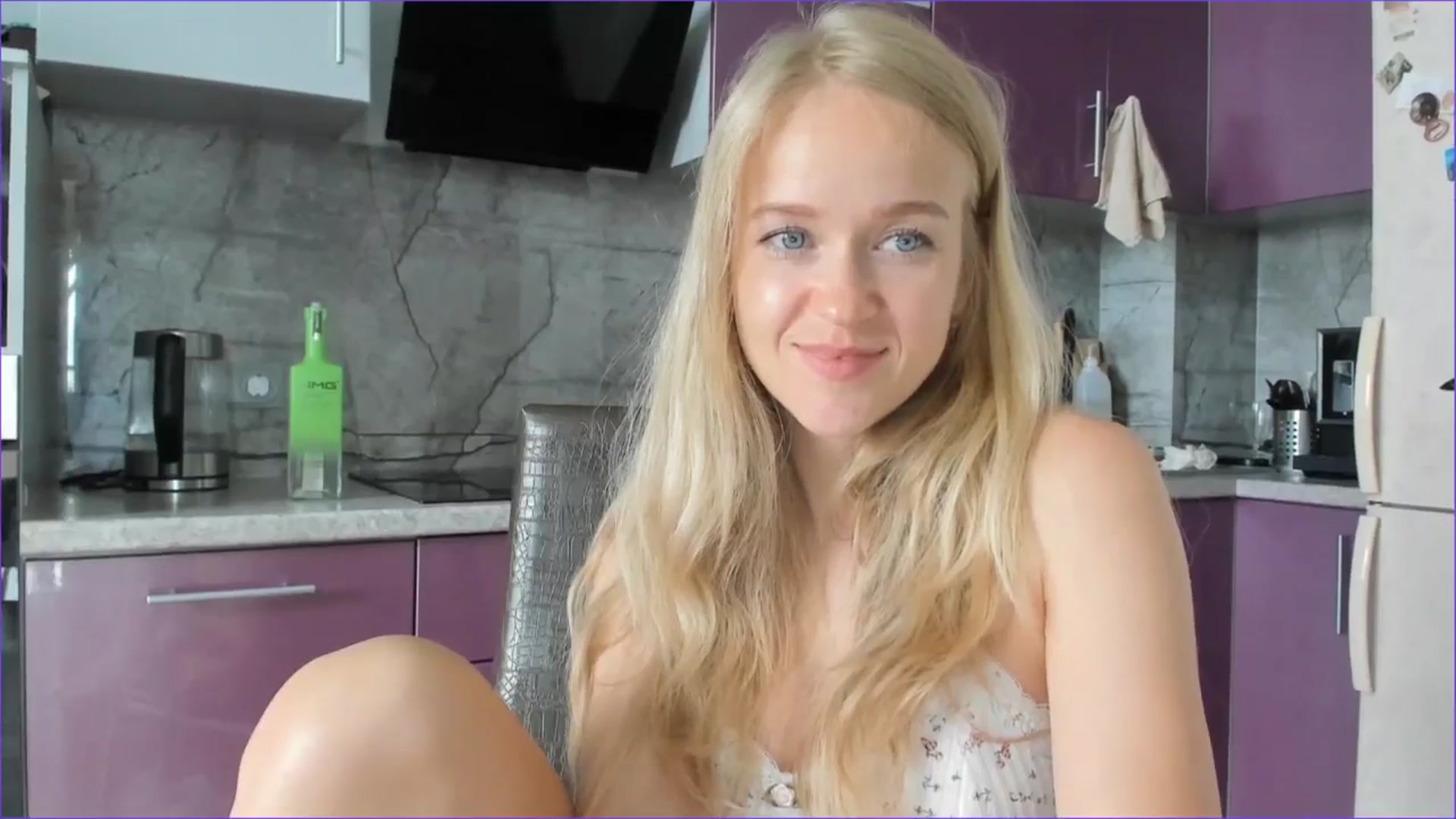 Gallery image thumbnail from Angel_Kristy's myfreecams stream on, 07/13/2025, 07:15 image 14 of 20