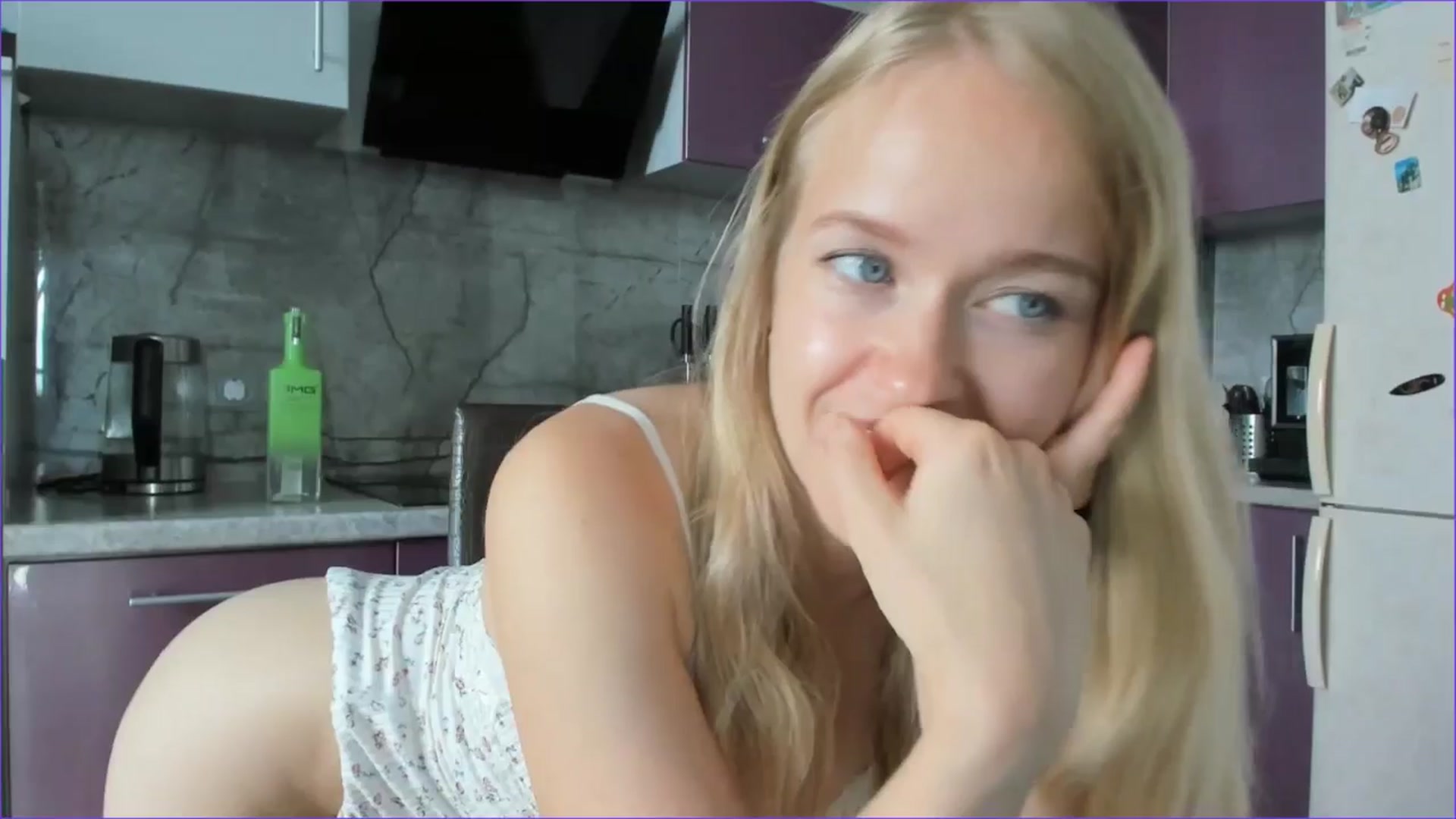 Gallery image thumbnail from Angel_Kristy's myfreecams stream on, 07/13/2025, 07:15 image 5 of 20