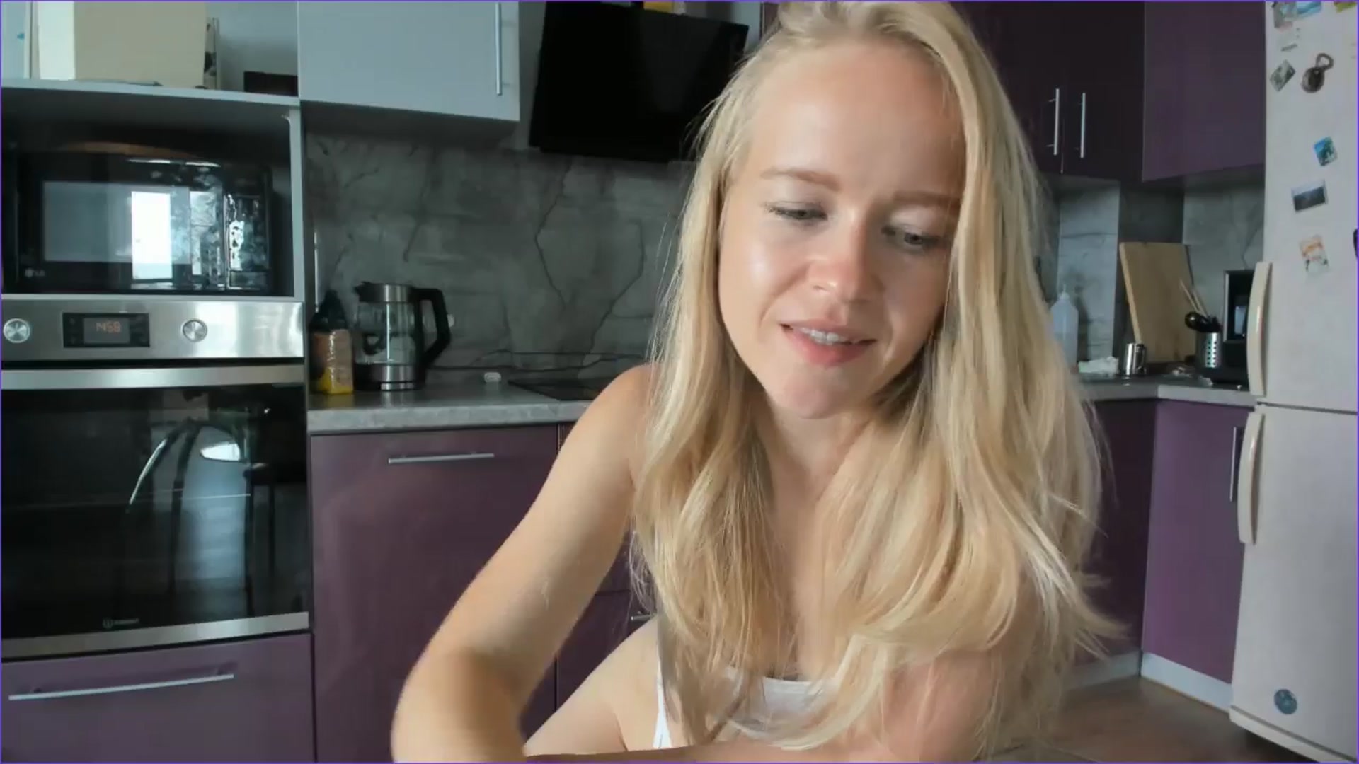 Gallery image thumbnail from Angel_Kristy's myfreecams stream on, 07/30/2025, 08:42 image 3 of 20