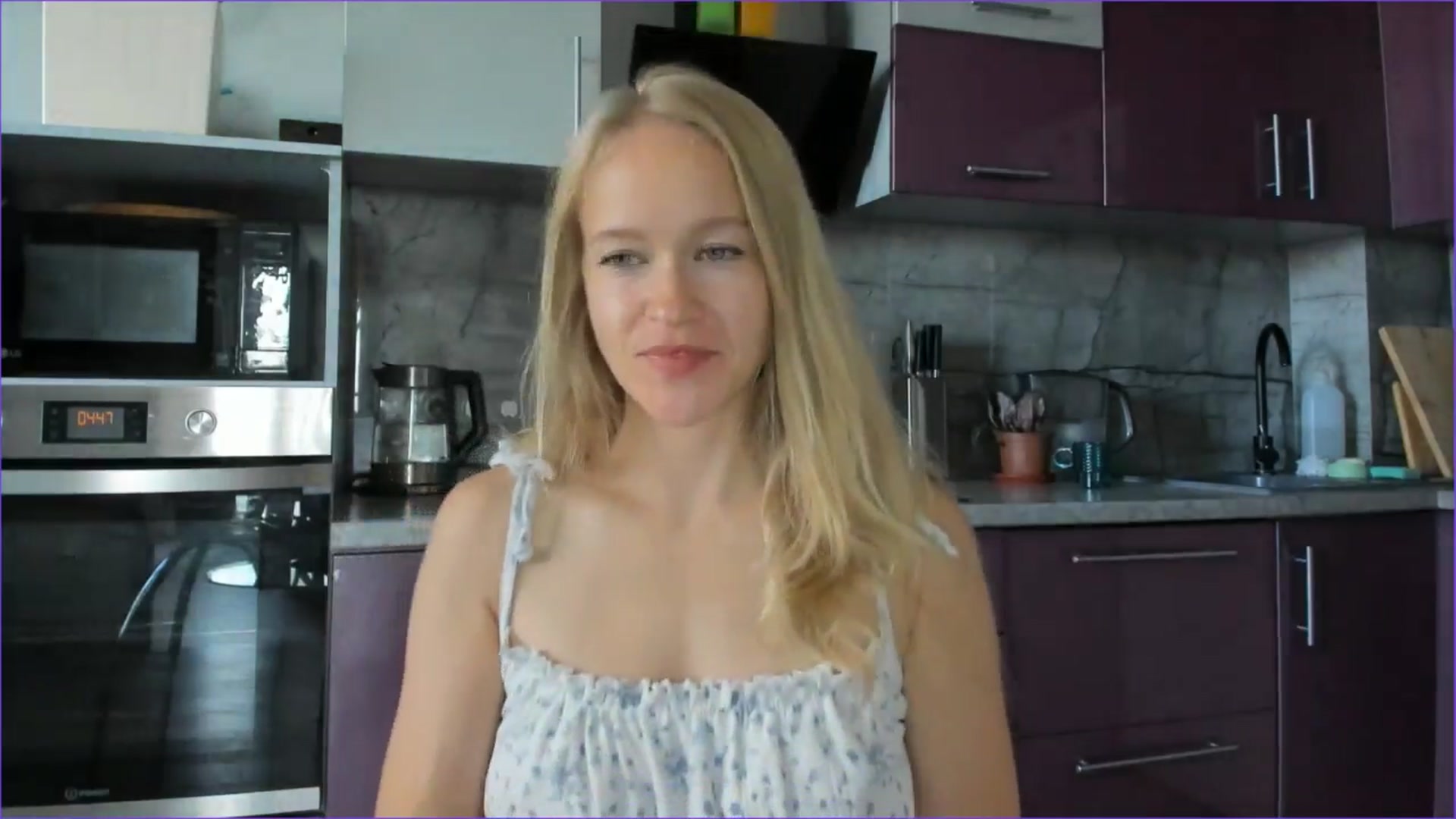 Gallery image thumbnail from Angel_Kristy's myfreecams stream on, 07/31/2025, 01:59 image 7 of 20