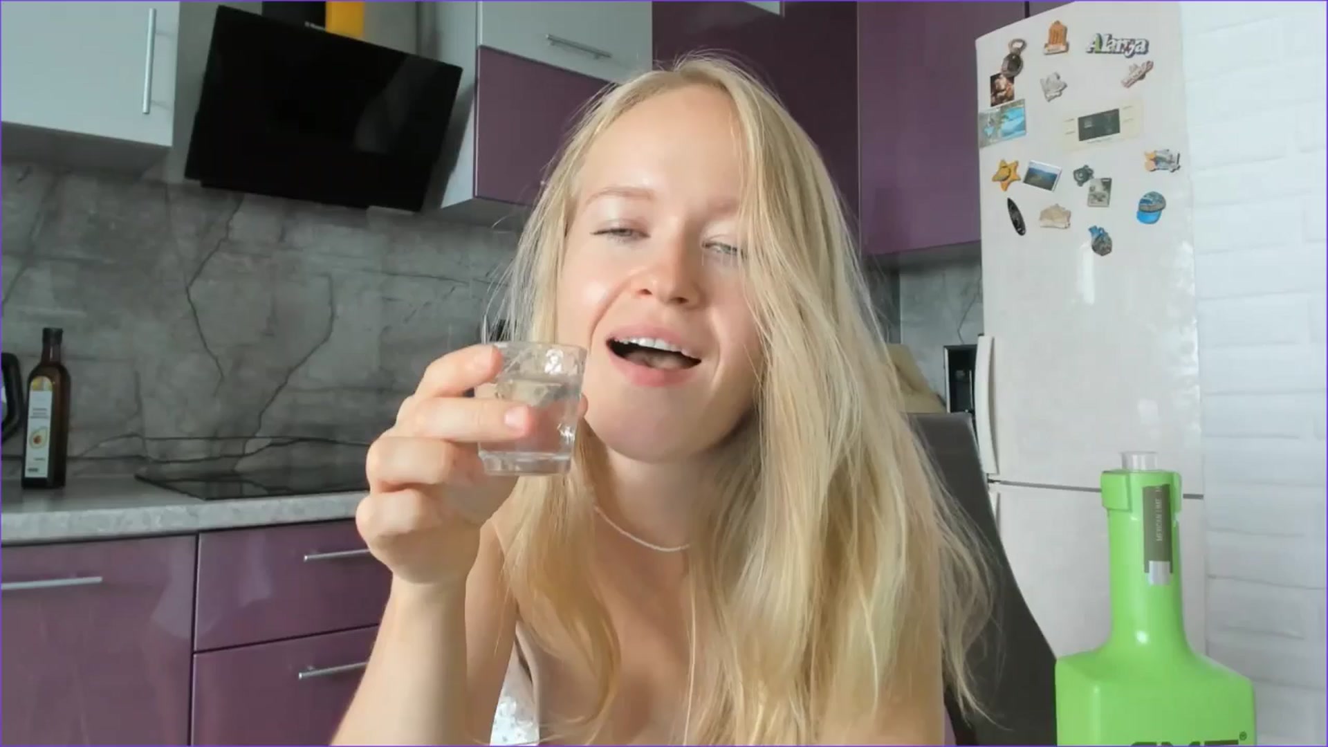 Gallery image thumbnail from Angel_Kristy's myfreecams stream on, 07/31/2025, 08:32 image 10 of 20