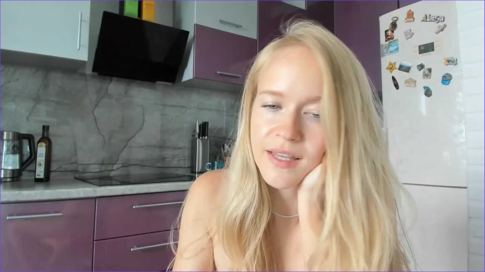 Gallery image thumbnail from Angel_Kristy's myfreecams stream on, 07/31/2025, 08:32 image 19 of 20