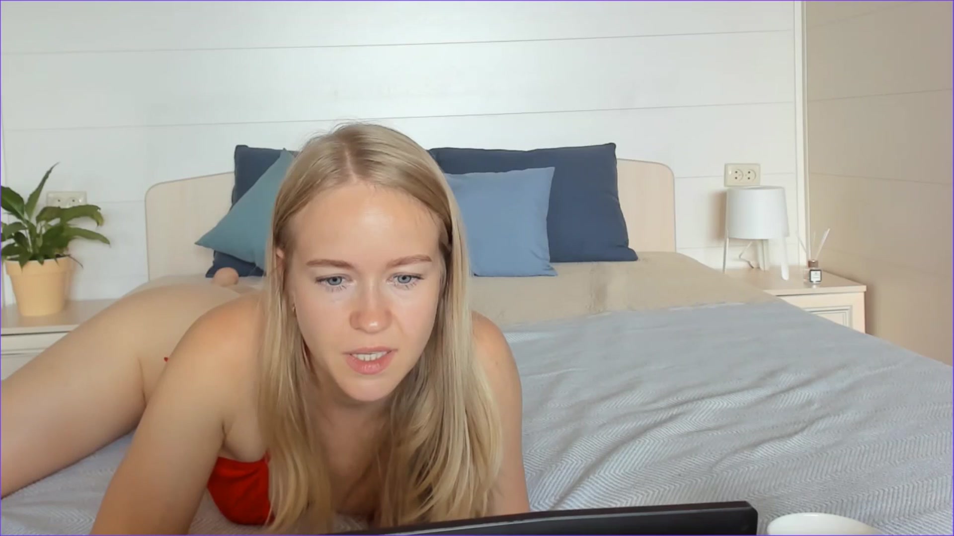 Gallery image thumbnail from Angel_Kristy's myfreecams stream on, 08/05/2025, 06:00 image 2 of 20