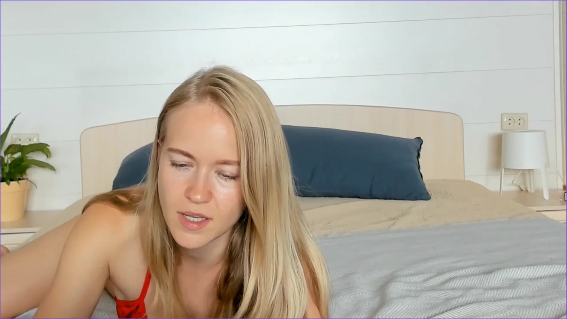 Gallery image thumbnail from Angel_Kristy's myfreecams stream on, 08/05/2025, 06:47 image 10 of 20