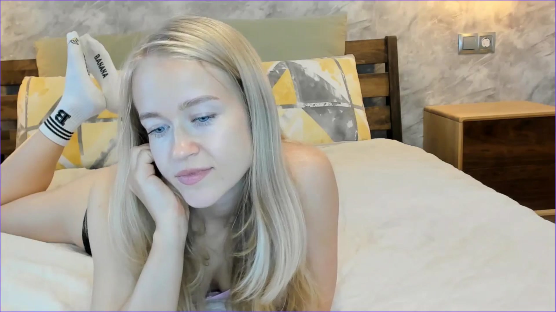 Gallery image thumbnail from Angel_Kristy's myfreecams stream on, 09/12/2025, 04:26 image 18 of 20