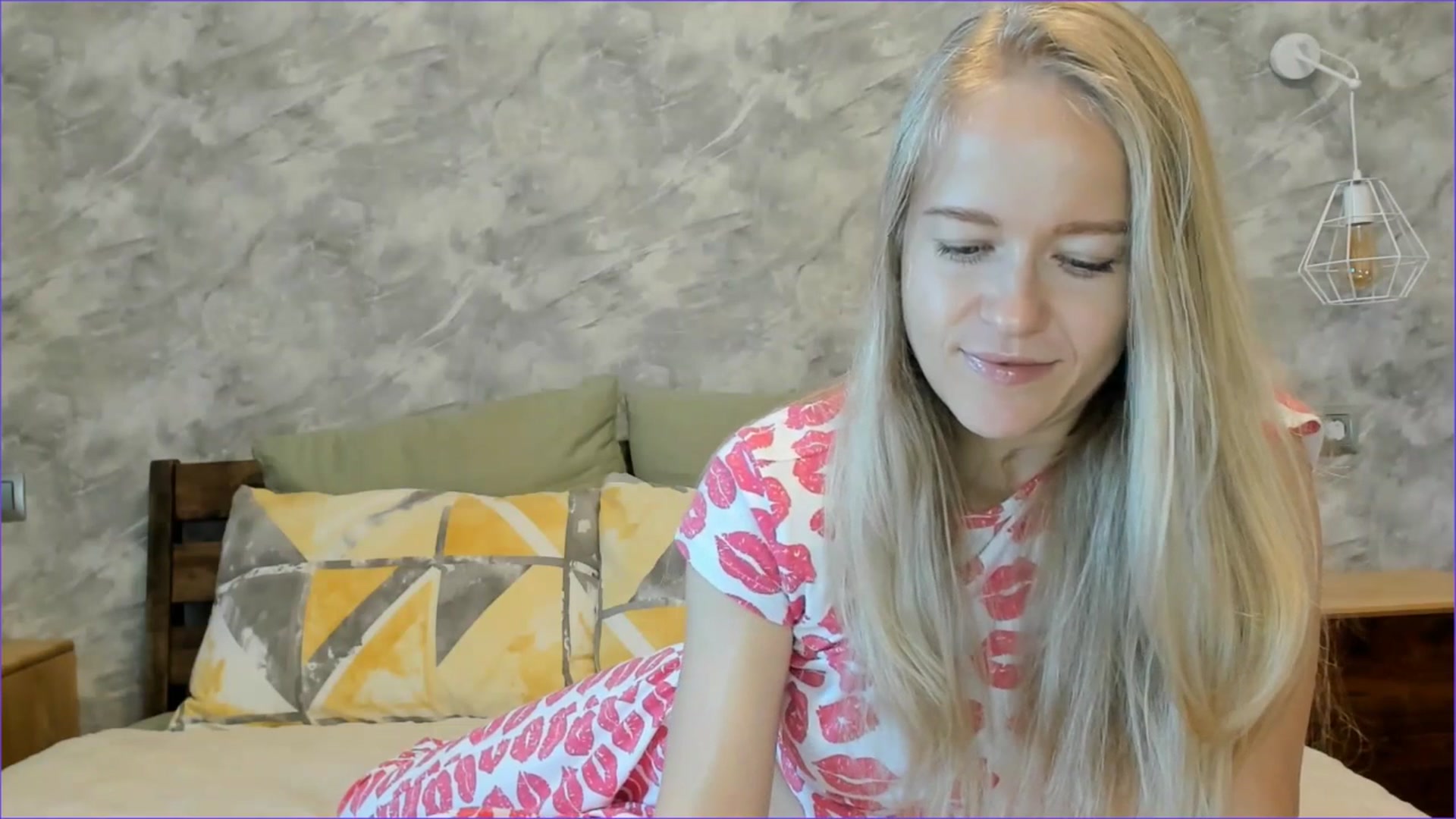 Gallery image thumbnail from Angel_Kristy's myfreecams stream on, 09/17/2025, 03:13 image 14 of 20