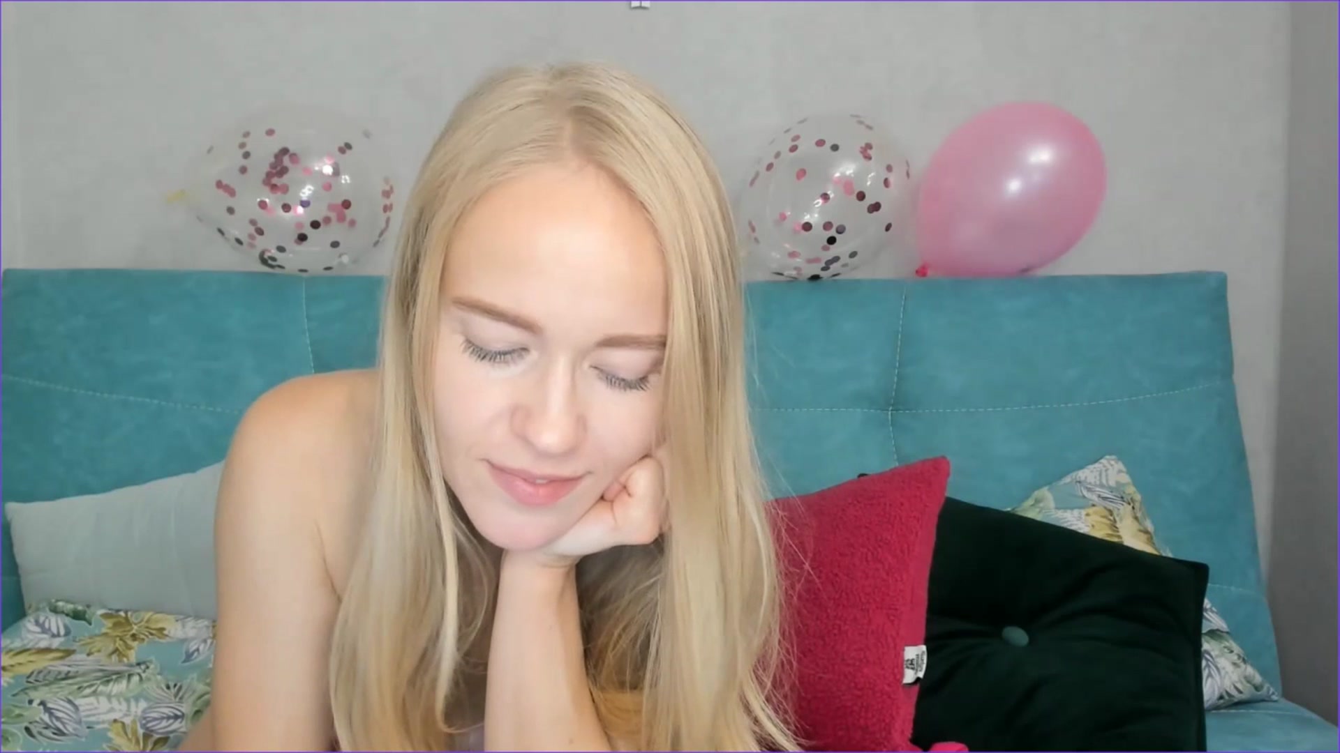 Gallery image thumbnail from Angel_Kristy's myfreecams stream on, 10/10/2025, 04:52 image 18 of 20