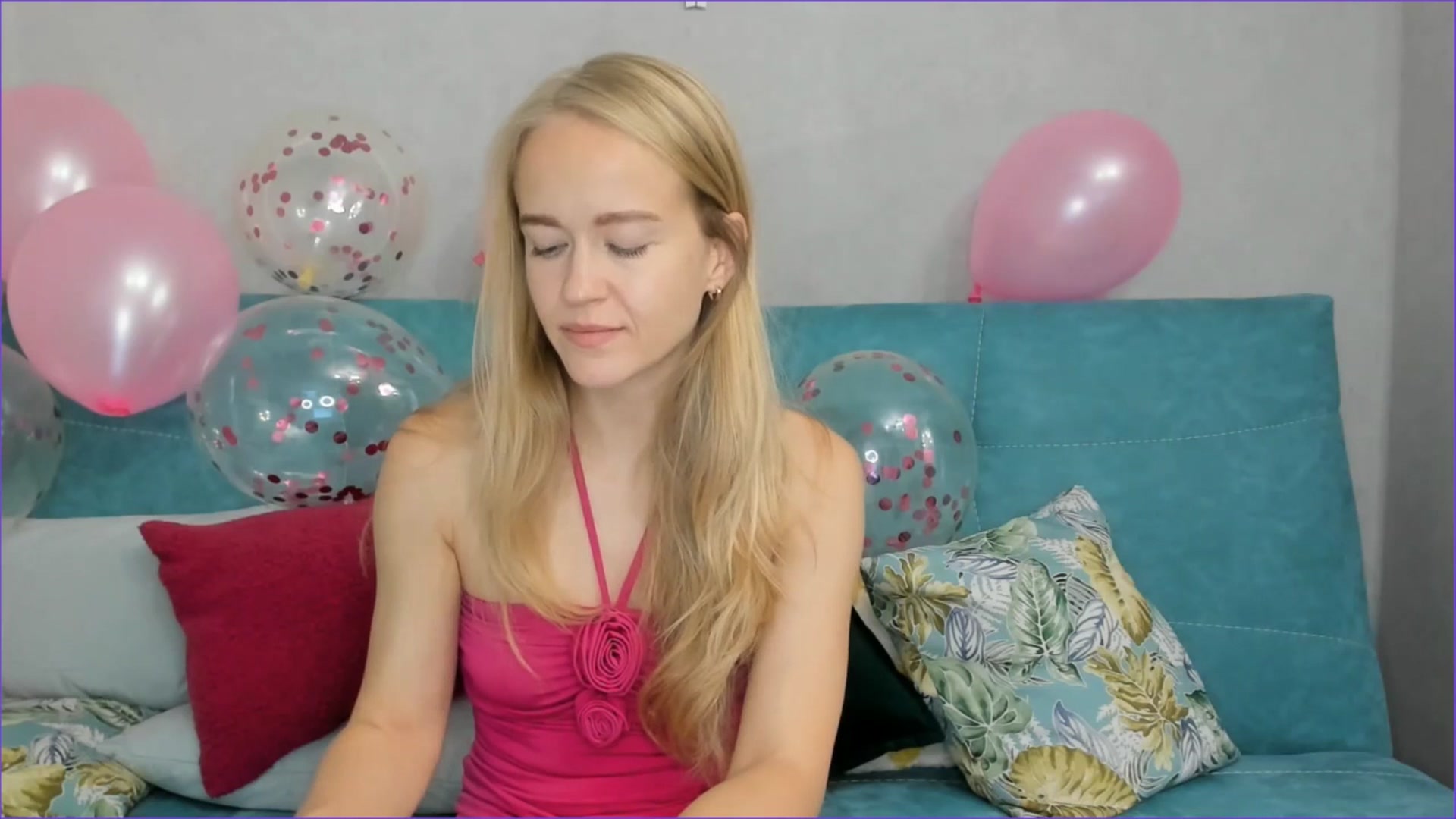 Gallery image thumbnail from Angel_Kristy's myfreecams stream on, 10/10/2025, 04:52 image 9 of 20