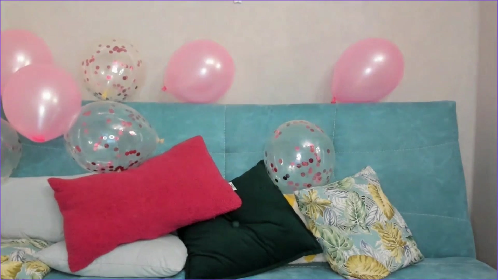 Gallery image thumbnail from Angel_Kristy's myfreecams stream on, 10/10/2025, 04:52 image 10 of 20