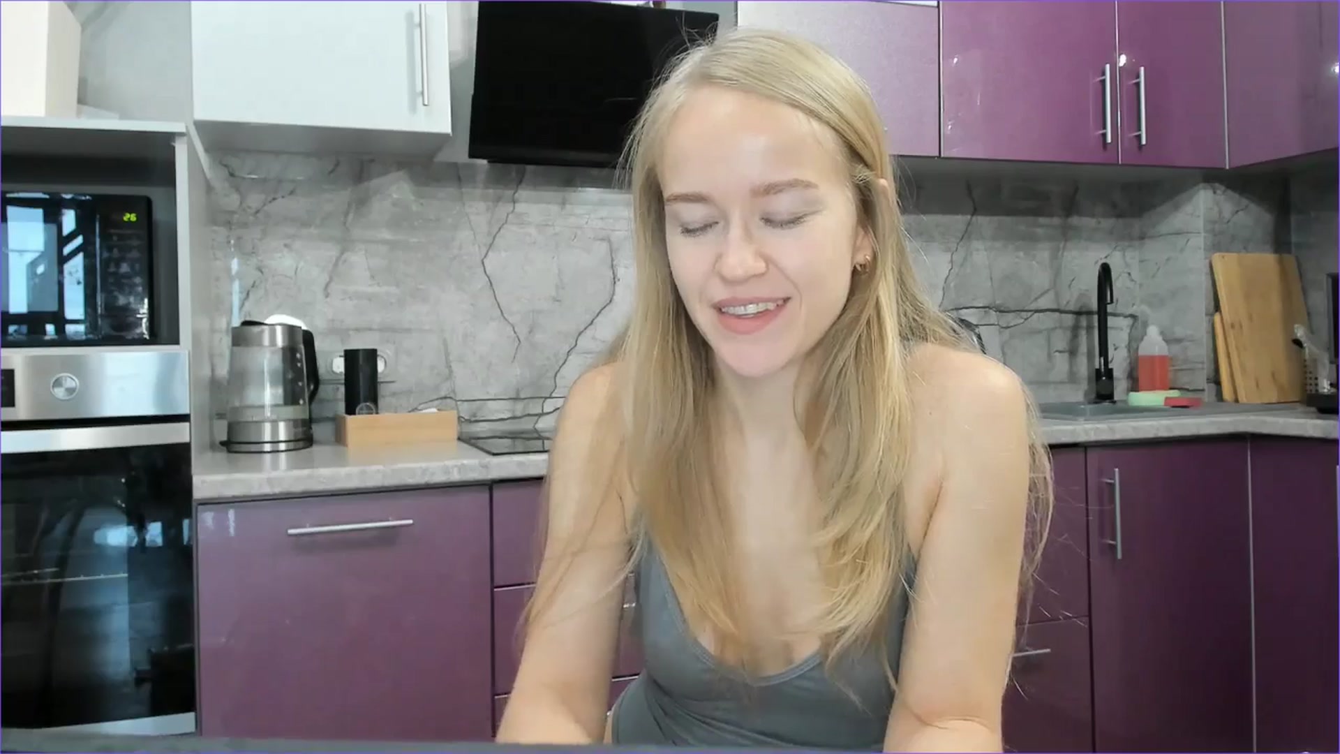 Gallery image thumbnail from Angel_Kristy's myfreecams stream on, 11/05/2025, 06:15 image 16 of 20