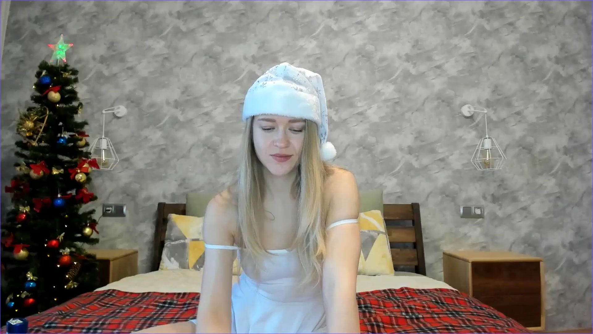Gallery image thumbnail from Angel_Kristy's myfreecams stream on, 12/19/2025, 05:28 image 13 of 20