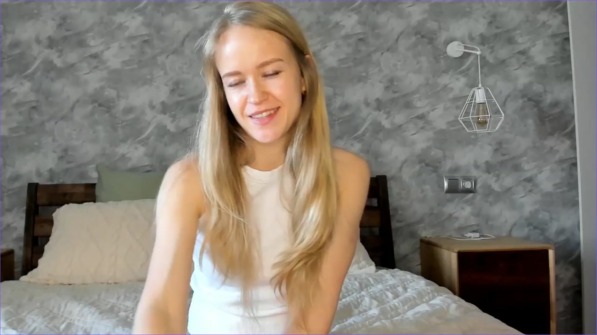 Gallery image thumbnail from Angel_Kristy's myfreecams stream on, 01/15/2026, 07:39 image 17 of 20