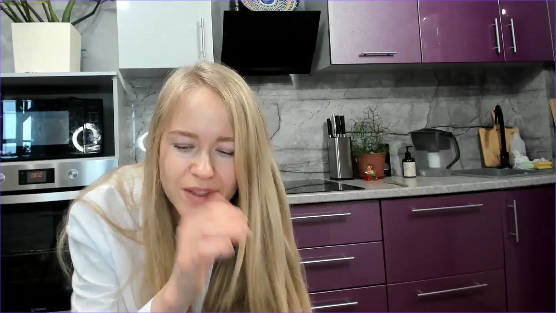 Gallery image thumbnail from Angel_Kristy's myfreecams stream on, 01/22/2026, 05:43 image 9 of 20