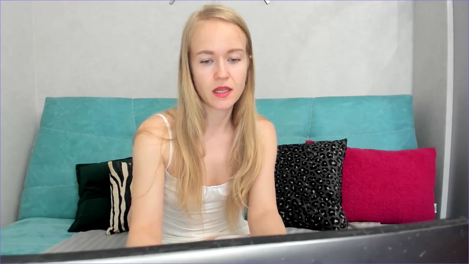 Gallery image thumbnail from Angel_Kristy's myfreecams stream on, 02/27/2026, 06:35 image 17 of 20