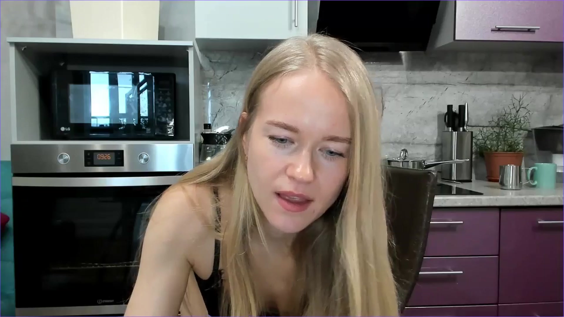 Gallery image thumbnail from Angel_Kristy's myfreecams stream on, 03/13/2026, 06:42 image 14 of 20