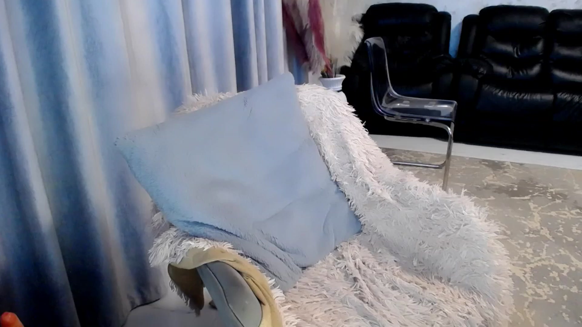 Gallery image thumbnail from Angel_Nico's myfreecams stream on, 07/30/2025, 02:52 image 11 of 20