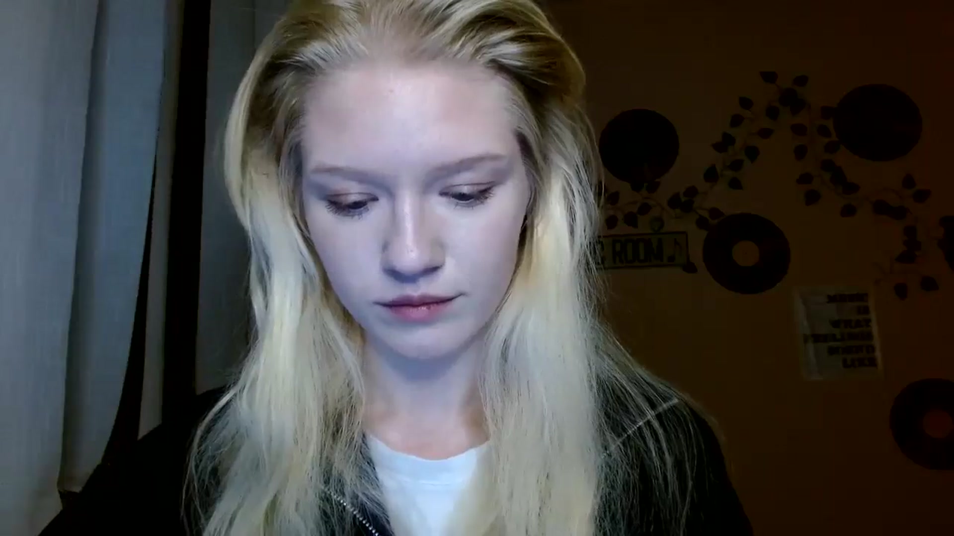 Gallery image thumbnail from Angel_baby's myfreecams stream on, 01/12/2026, 16:07 image 16 of 20