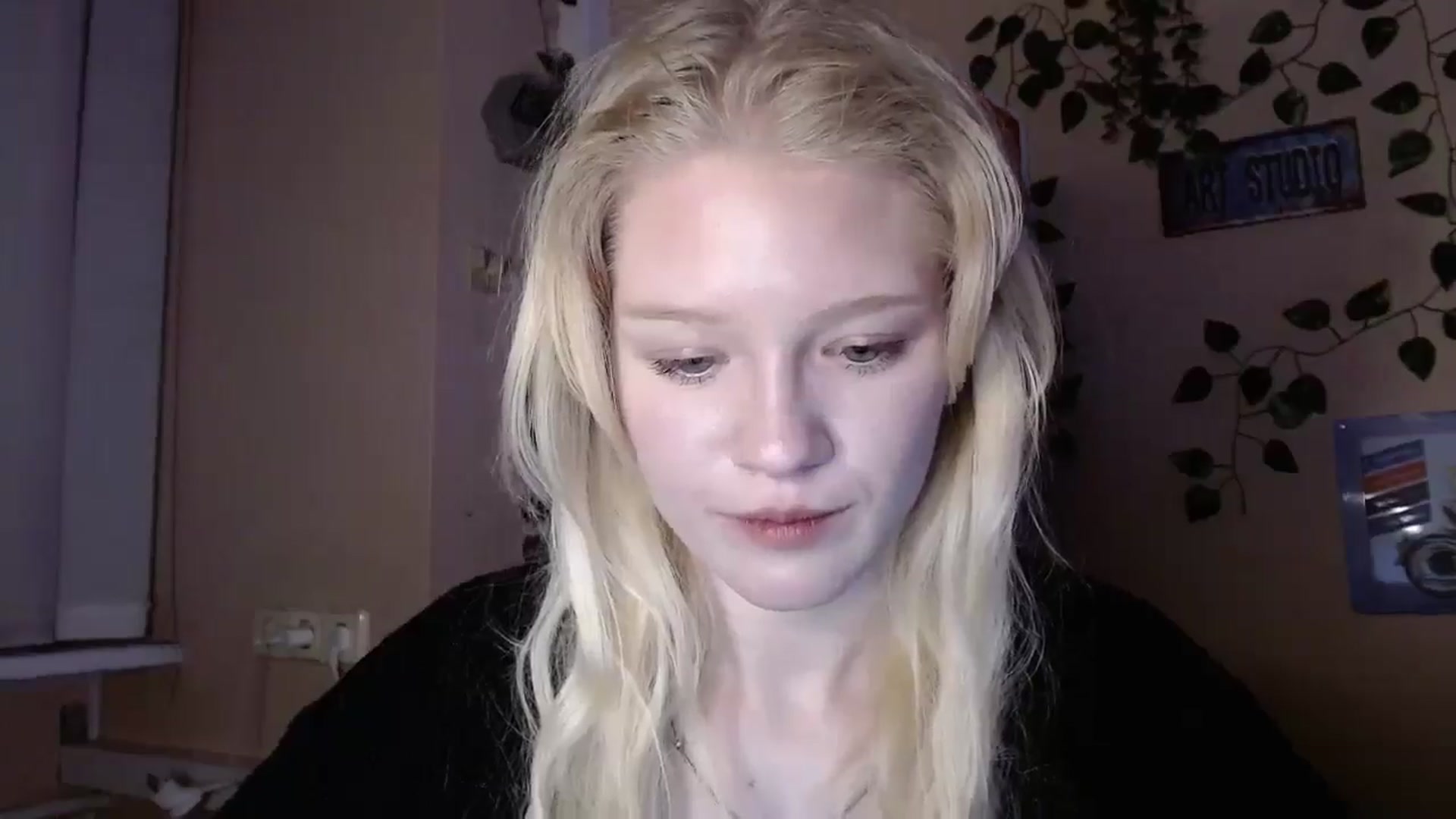 Gallery image thumbnail from Angel_baby's myfreecams stream on, 01/13/2026, 18:21 image 18 of 20