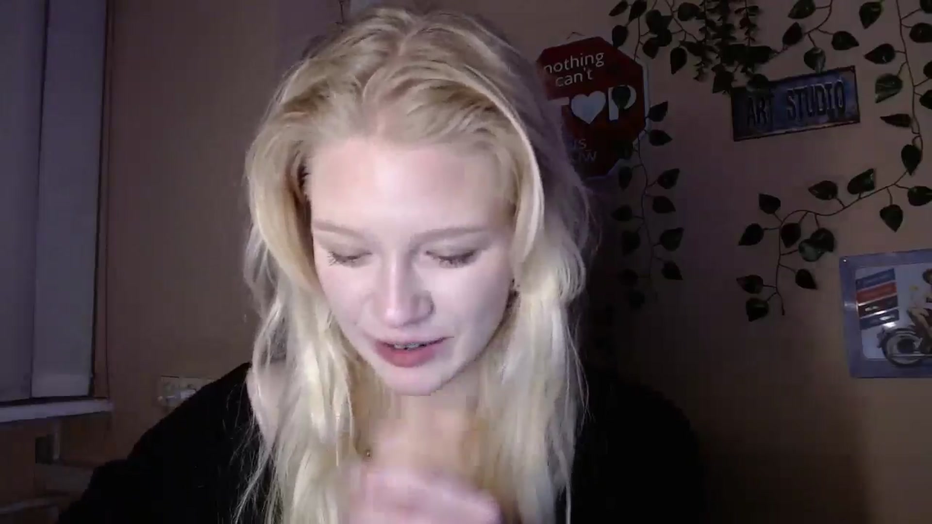 Gallery image thumbnail from Angel_baby's myfreecams stream on, 01/13/2026, 19:25 image 19 of 20