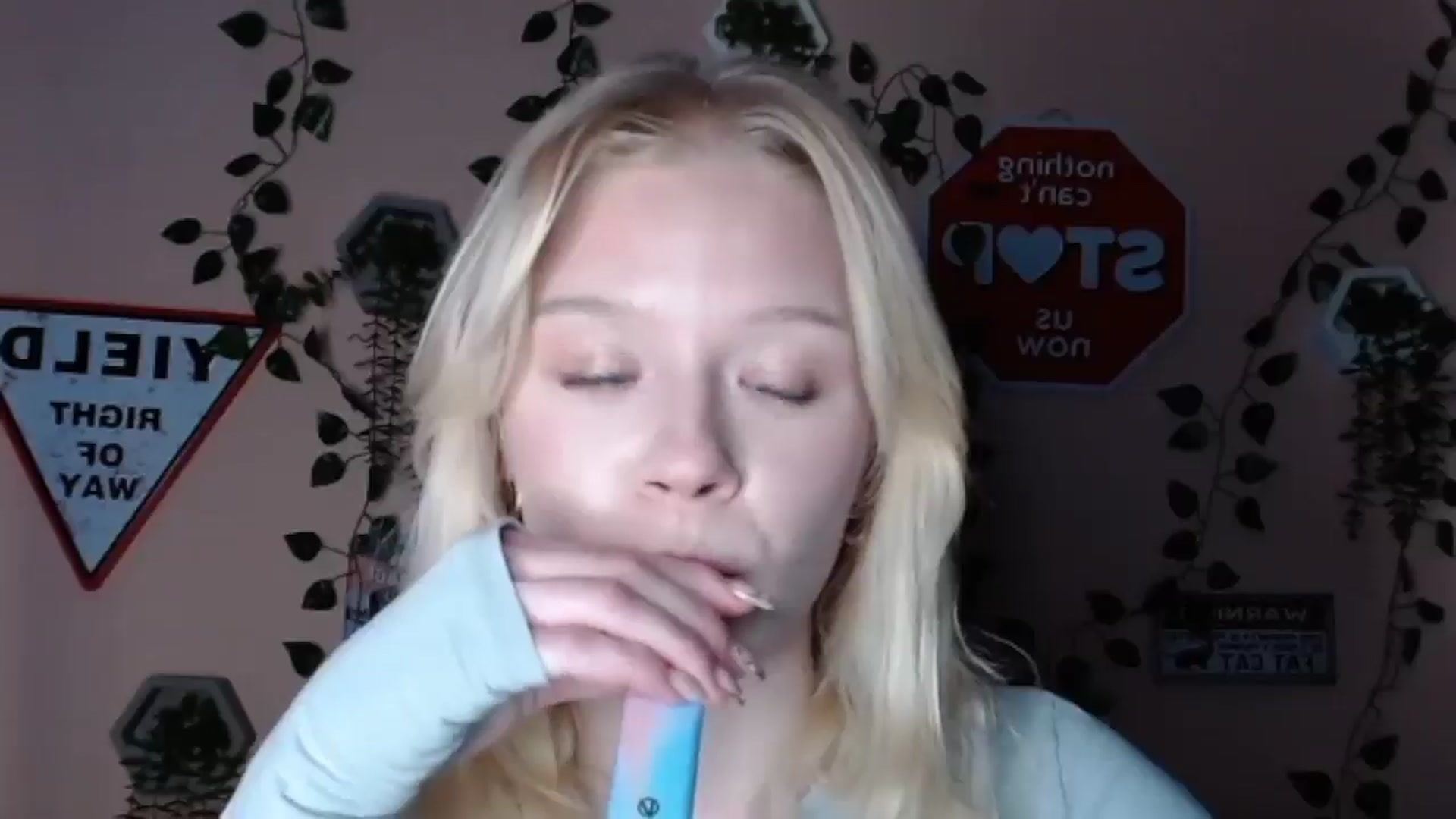 Gallery image thumbnail from Angel_baby's myfreecams stream on, 01/14/2026, 15:32 image 11 of 20