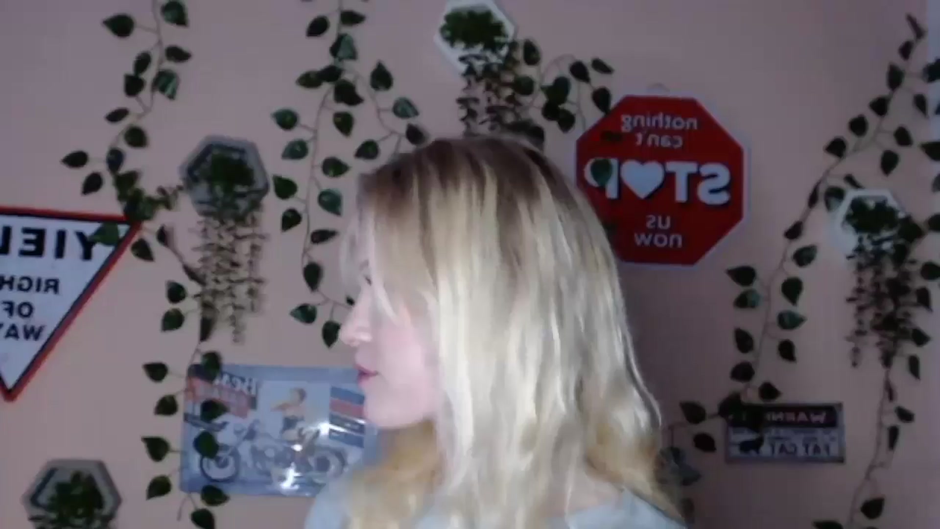 Gallery image thumbnail from Angel_baby's myfreecams stream on, 01/14/2026, 16:44 image 12 of 20