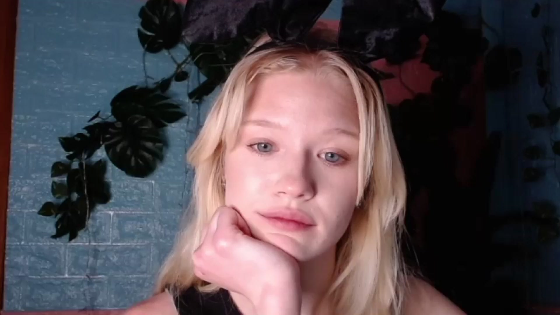 Gallery image thumbnail from Angel_baby's myfreecams stream on, 01/15/2026, 18:51 image 16 of 20