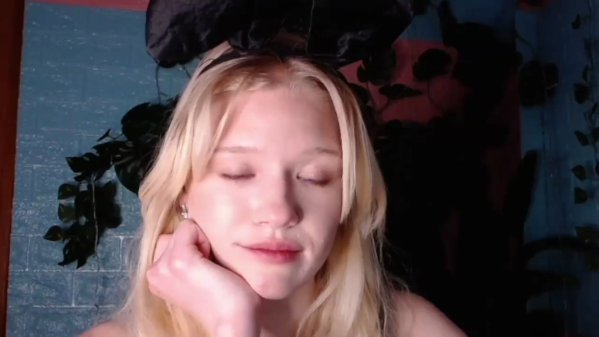 Gallery image thumbnail from Angel_baby's myfreecams stream on, 01/15/2026, 18:51 image 9 of 20
