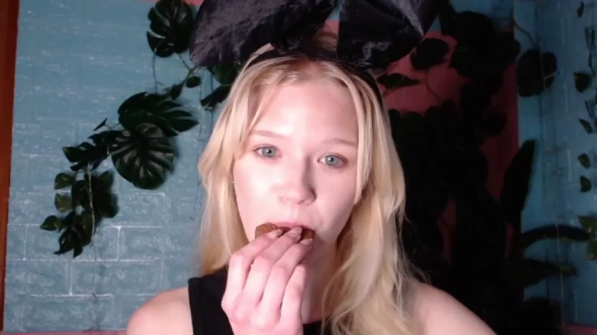 Gallery image thumbnail from Angel_baby's myfreecams stream on, 01/15/2026, 18:51 image 12 of 20
