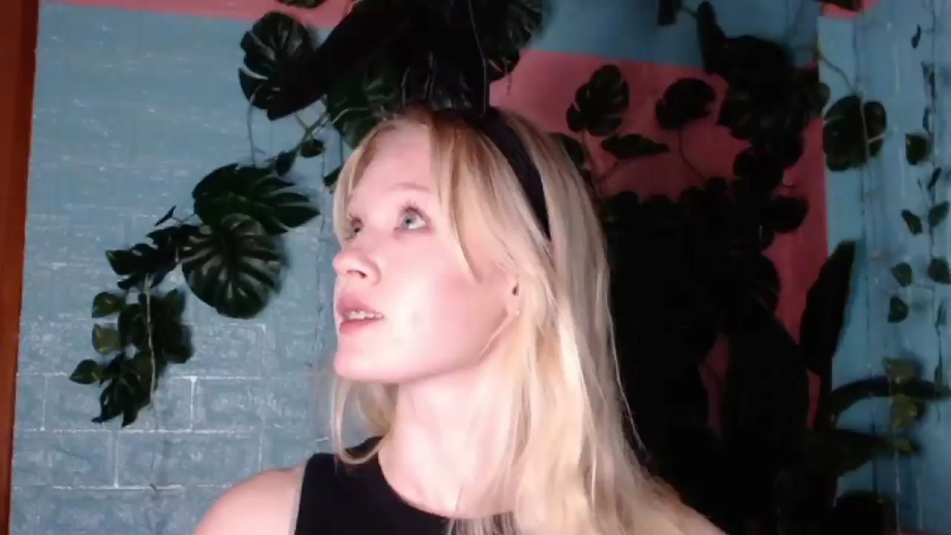 Gallery image thumbnail from Angel_baby's myfreecams stream on, 01/15/2026, 18:51 image 1 of 20