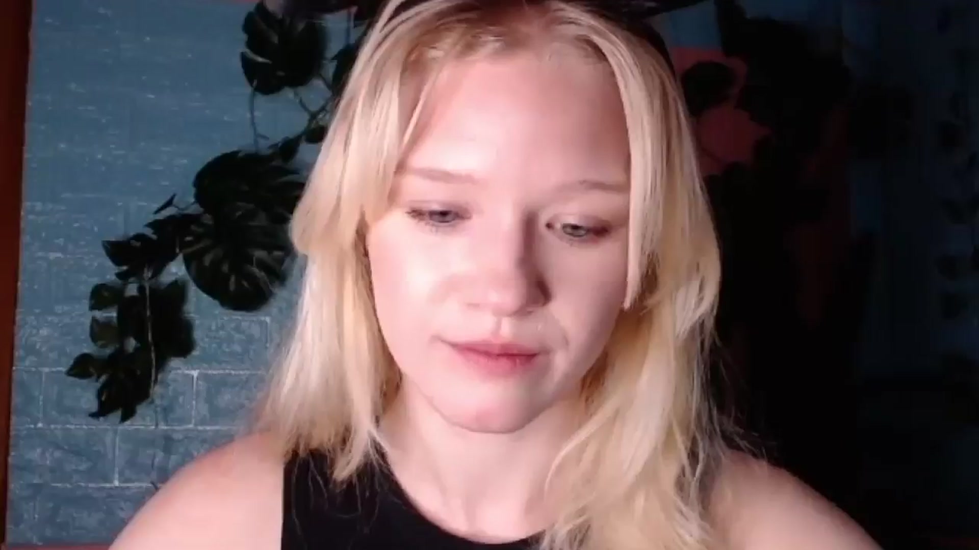 Gallery image thumbnail from Angel_baby's myfreecams stream on, 01/15/2026, 18:51 image 18 of 20