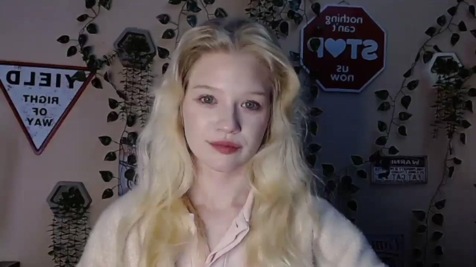 Gallery image thumbnail from Angel_baby's myfreecams stream on, 01/18/2026, 02:09 image 5 of 20
