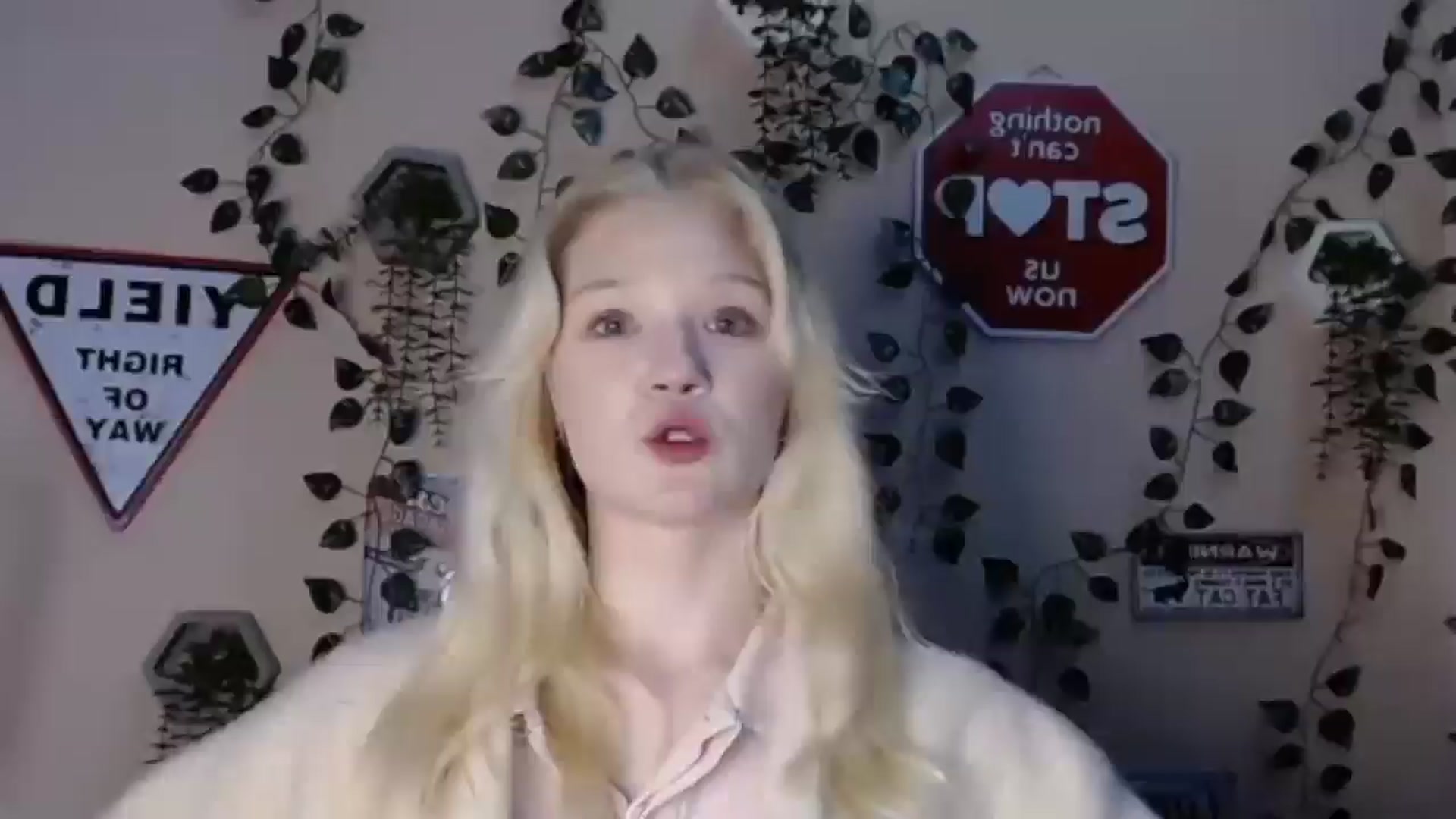 Gallery image thumbnail from Angel_baby's myfreecams stream on, 01/18/2026, 02:09 image 1 of 20