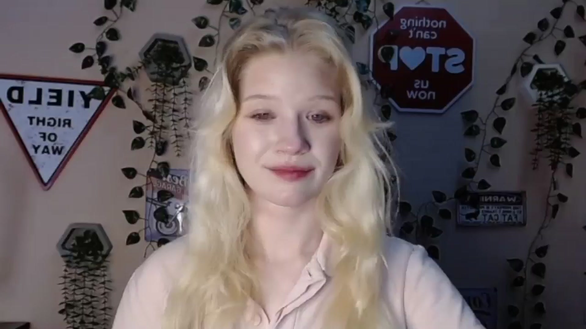 Gallery image thumbnail from Angel_baby's myfreecams stream on, 01/18/2026, 02:09 image 16 of 20