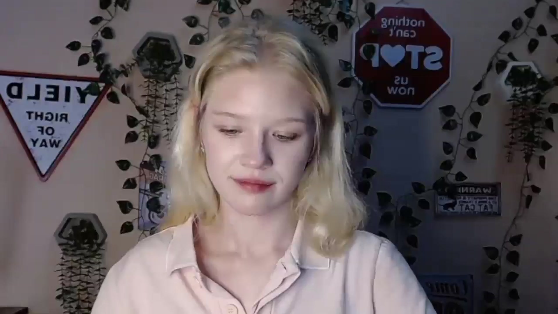 Gallery image thumbnail from Angel_baby's myfreecams stream on, 01/18/2026, 02:09 image 18 of 20