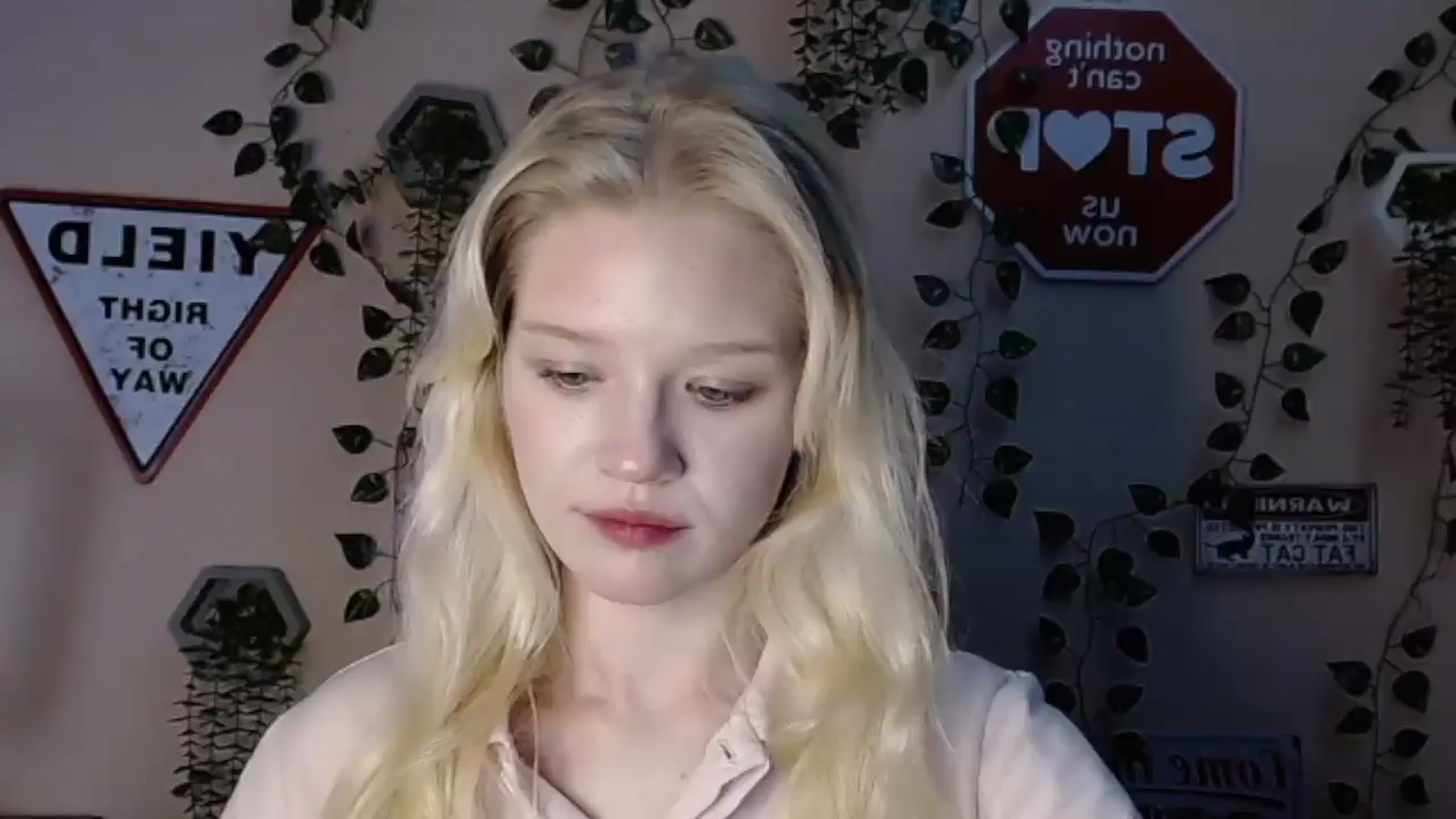 Gallery image thumbnail from Angel_baby's myfreecams stream on, 01/18/2026, 03:58 image 1 of 20