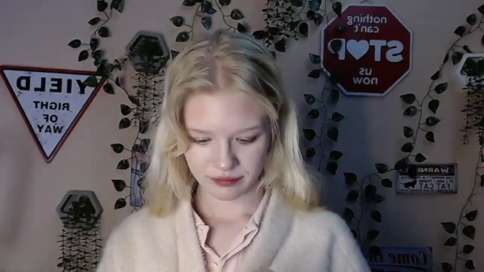 Gallery image thumbnail from Angel_baby's myfreecams stream on, 01/18/2026, 03:58 image 13 of 20