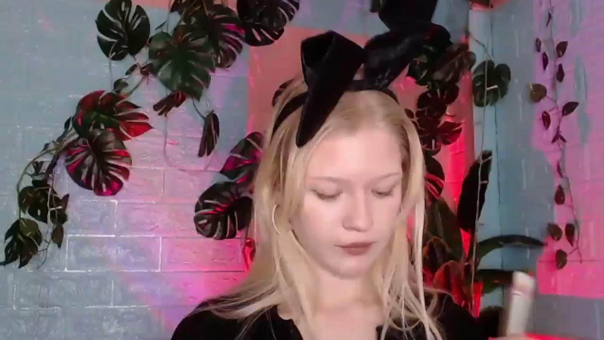 Gallery image thumbnail from Angel_baby's myfreecams stream on, 01/21/2026, 17:58 image 20 of 20