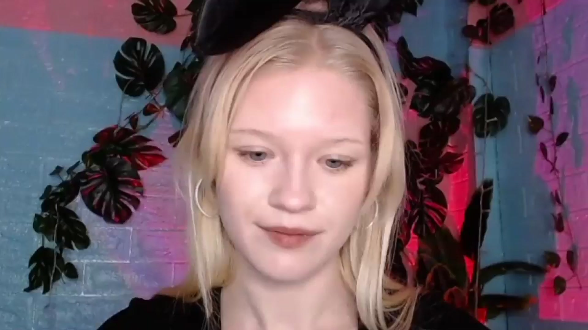 Gallery image thumbnail from Angel_baby's myfreecams stream on, 01/21/2026, 18:18 image 14 of 20