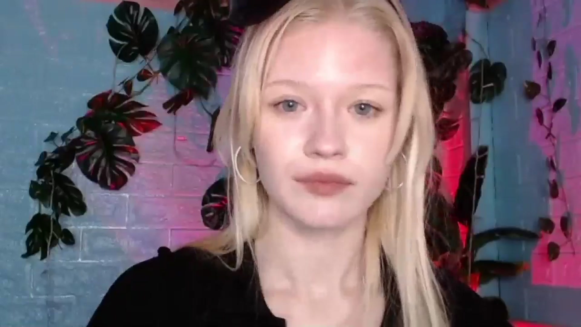 Gallery image thumbnail from Angel_baby's myfreecams stream on, 01/21/2026, 18:18 image 6 of 20