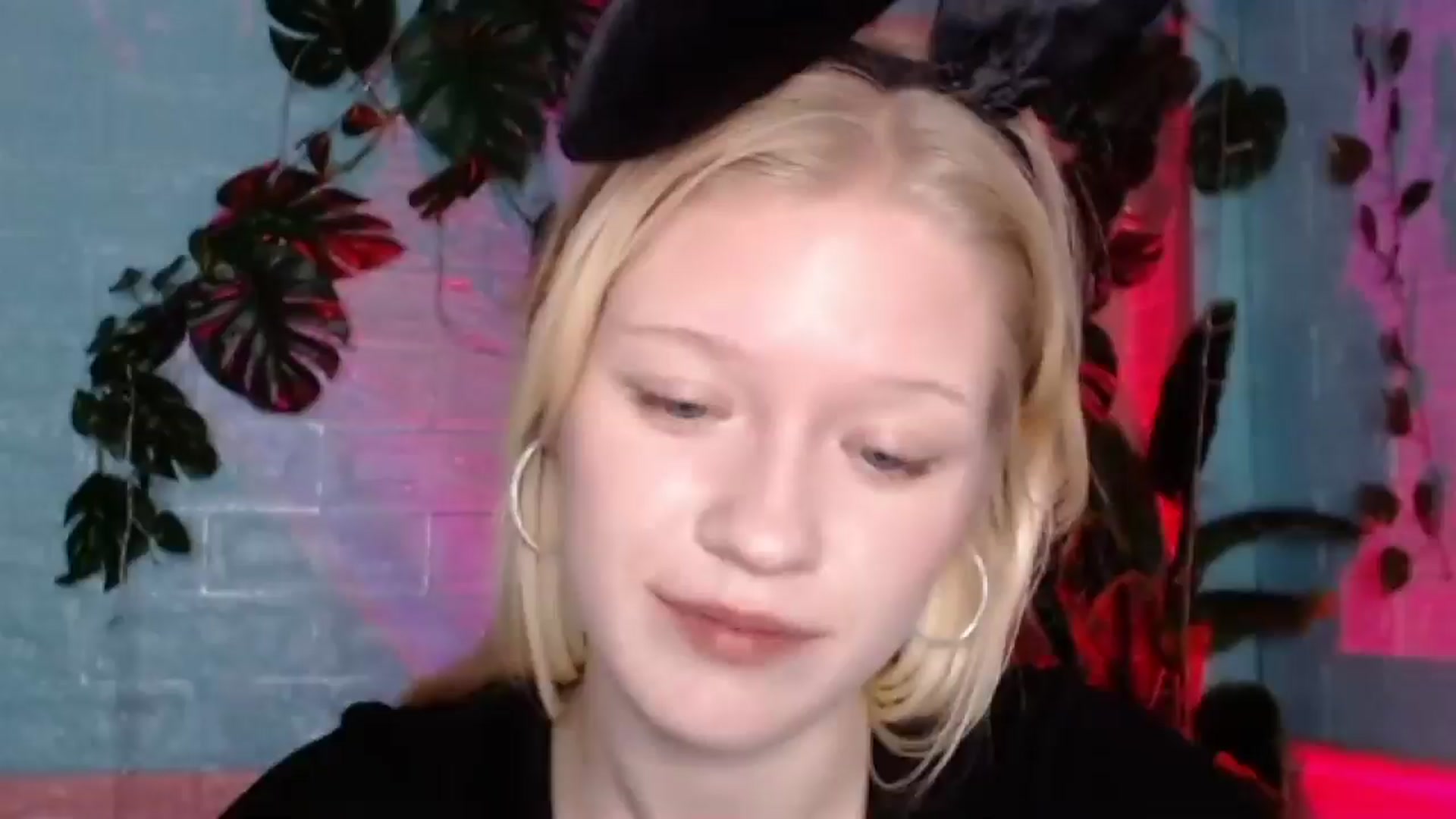 Gallery image thumbnail from Angel_baby's myfreecams stream on, 01/21/2026, 19:05 image 6 of 20