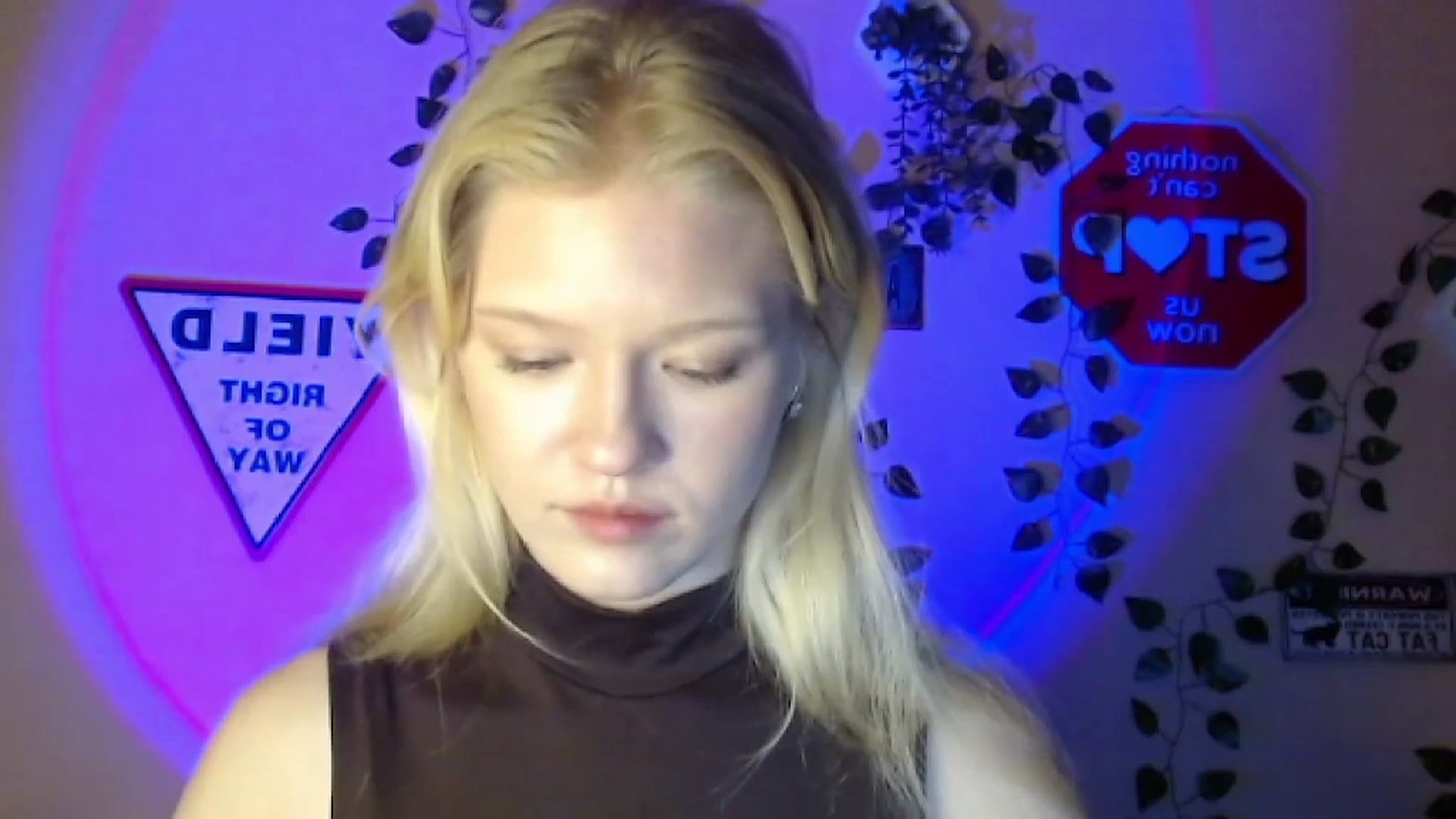 Gallery image thumbnail from Angel_baby's myfreecams stream on, 02/15/2026, 16:10 image 19 of 20