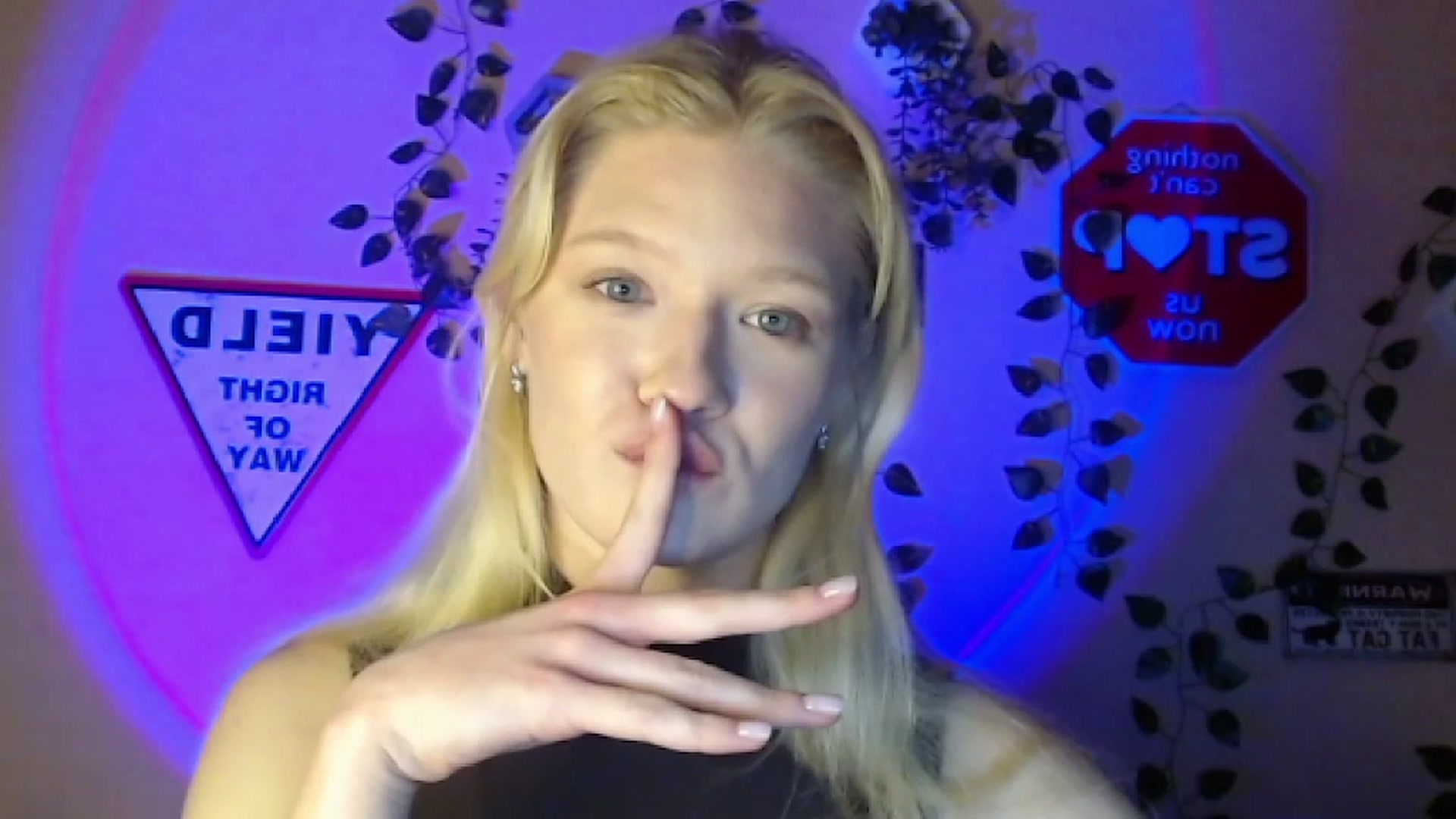 Gallery image thumbnail from Angel_baby's myfreecams stream on, 02/15/2026, 16:10 image 20 of 20