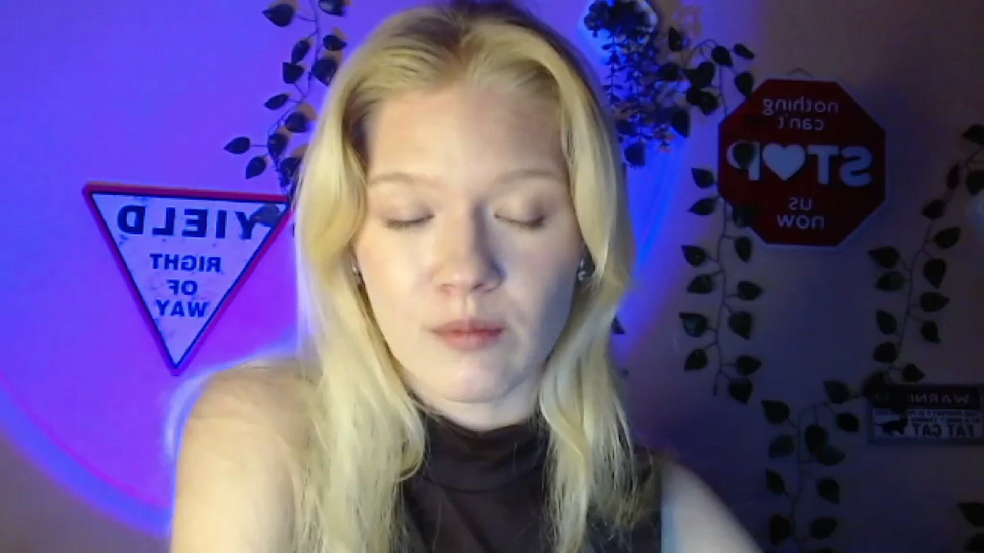 Gallery image thumbnail from Angel_baby's myfreecams stream on, 02/15/2026, 16:10 image 6 of 20