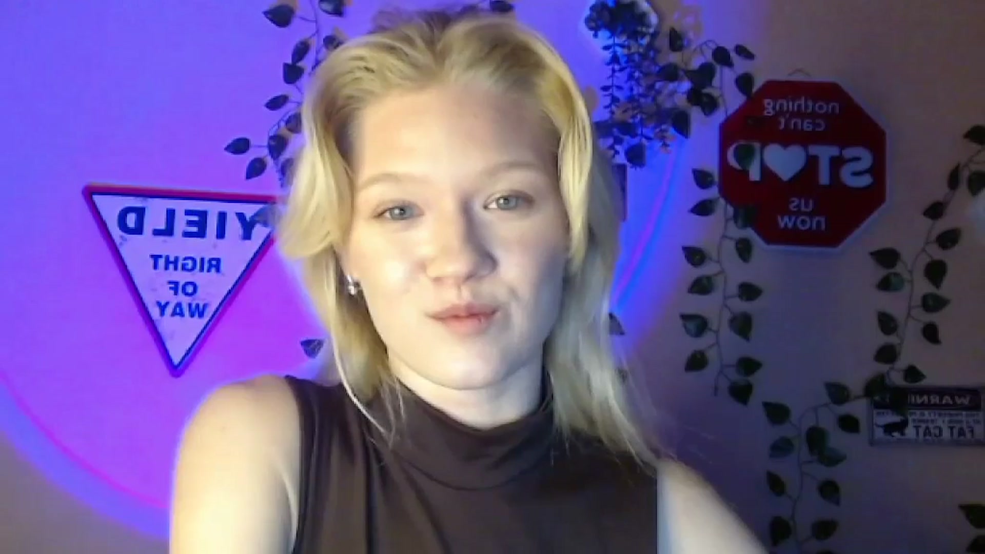 Gallery image thumbnail from Angel_baby's myfreecams stream on, 02/15/2026, 16:10 image 7 of 20
