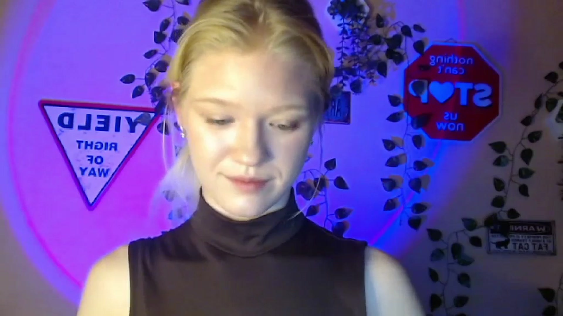 Gallery image thumbnail from Angel_baby's myfreecams stream on, 02/15/2026, 17:51 image 13 of 20