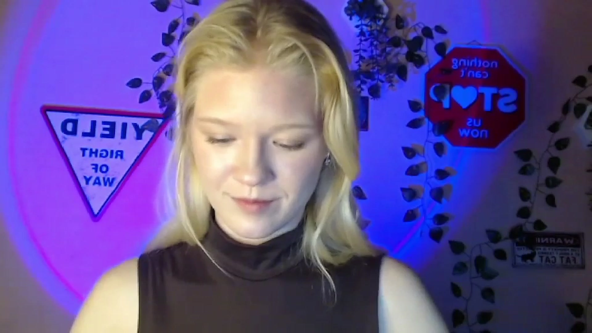 Gallery image thumbnail from Angel_baby's myfreecams stream on, 02/15/2026, 17:51 image 2 of 20