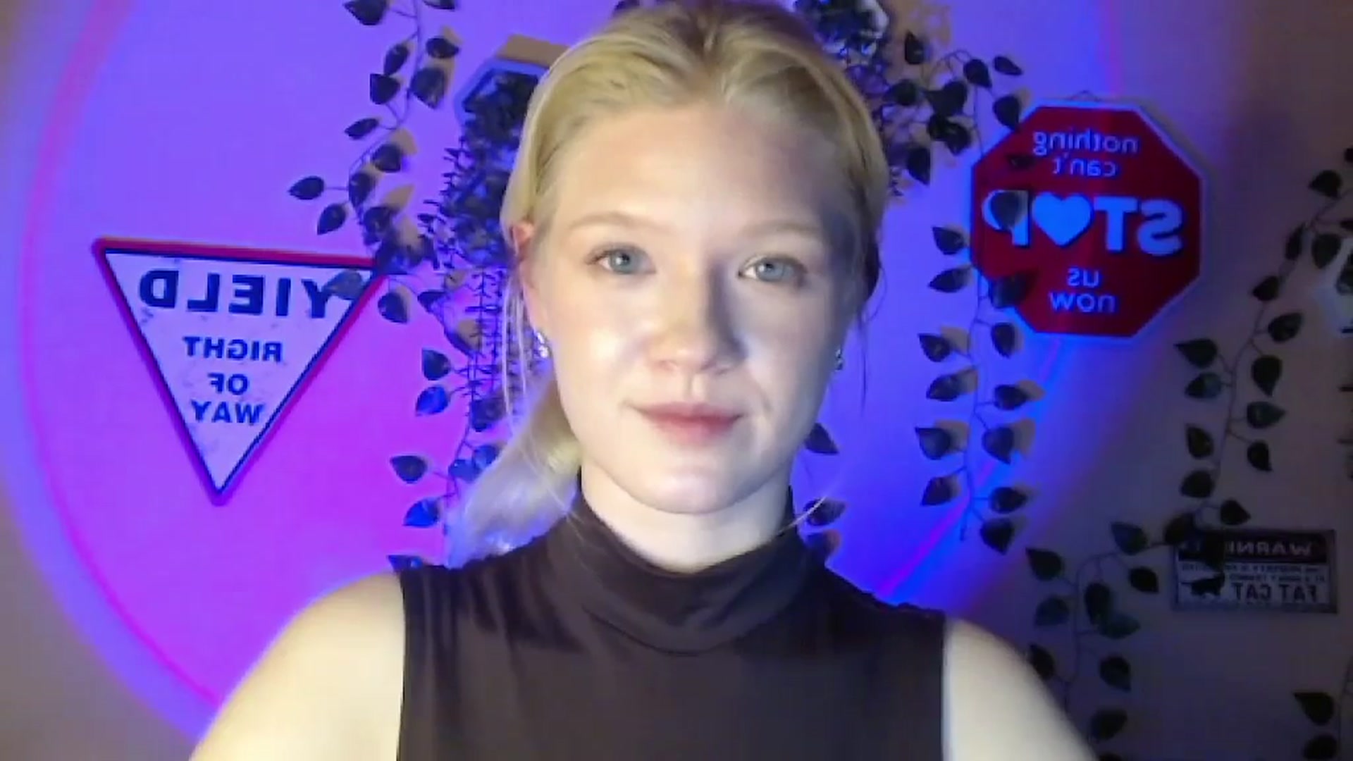 Gallery image thumbnail from Angel_baby's myfreecams stream on, 02/15/2026, 17:51 image 15 of 20